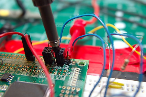 MachXO2 Eval Board - IO Voltage